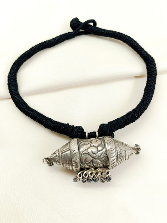 Arvind Black Men's Neckpiece