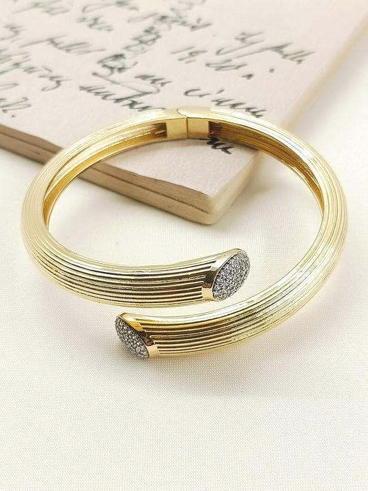 Dhun Golden Western Bracelet