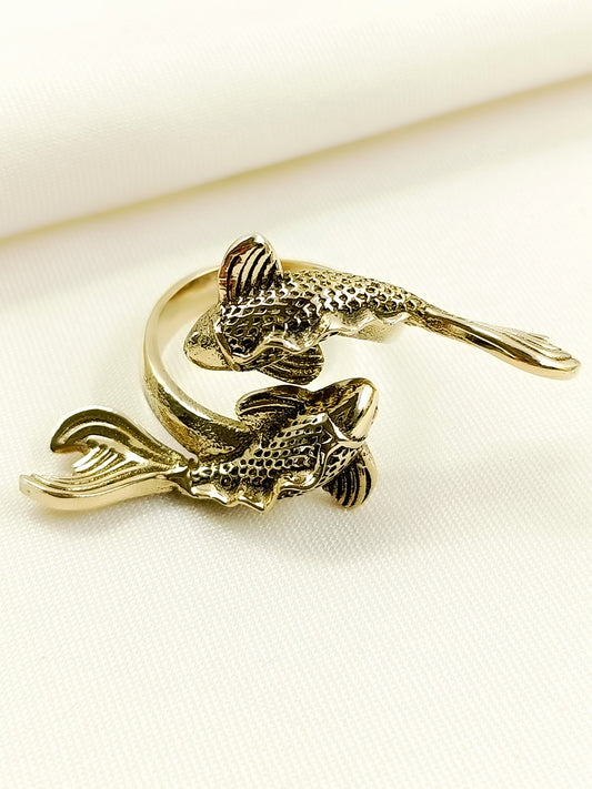 Vivanesh Golden Men's Finger Ring