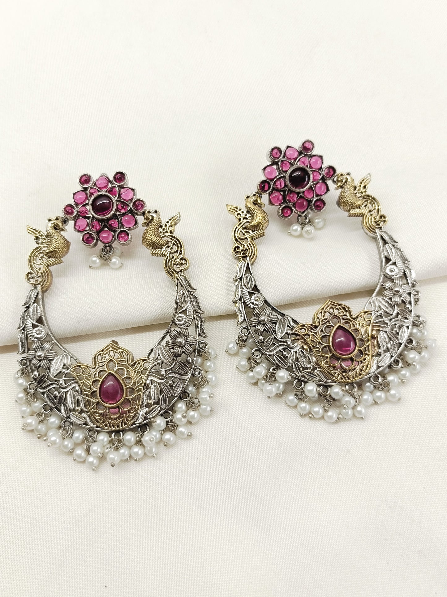 Warisha Majenta Oxidized Earring