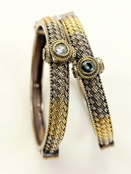 Abhinta White Oxidized Bangles