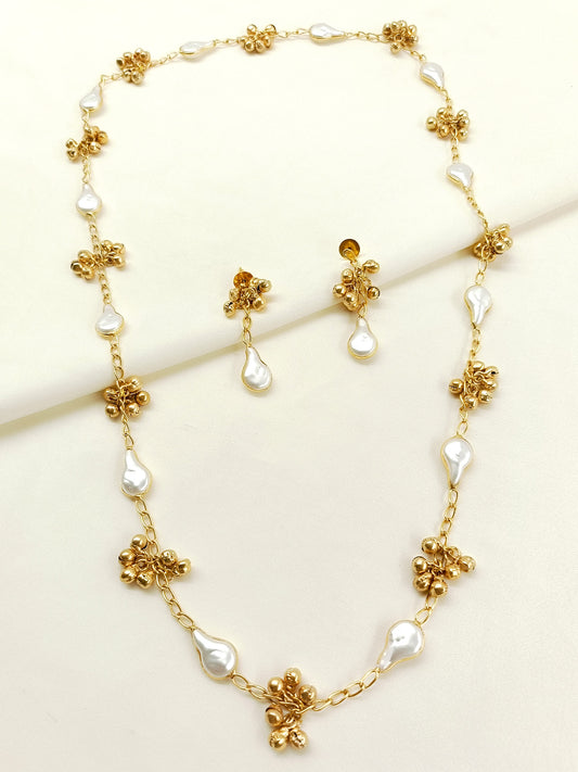 Aishwarya White Oxidized Necklace Set