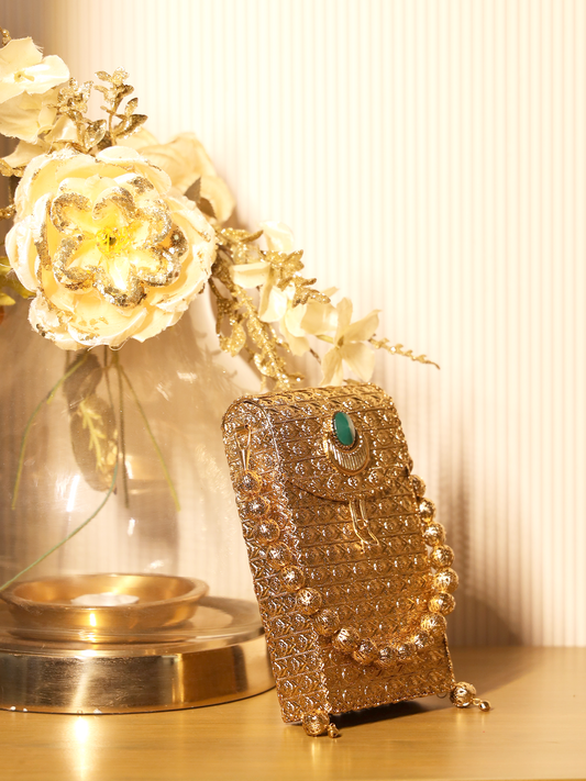 Saavi Green Golden Mobile Pouch