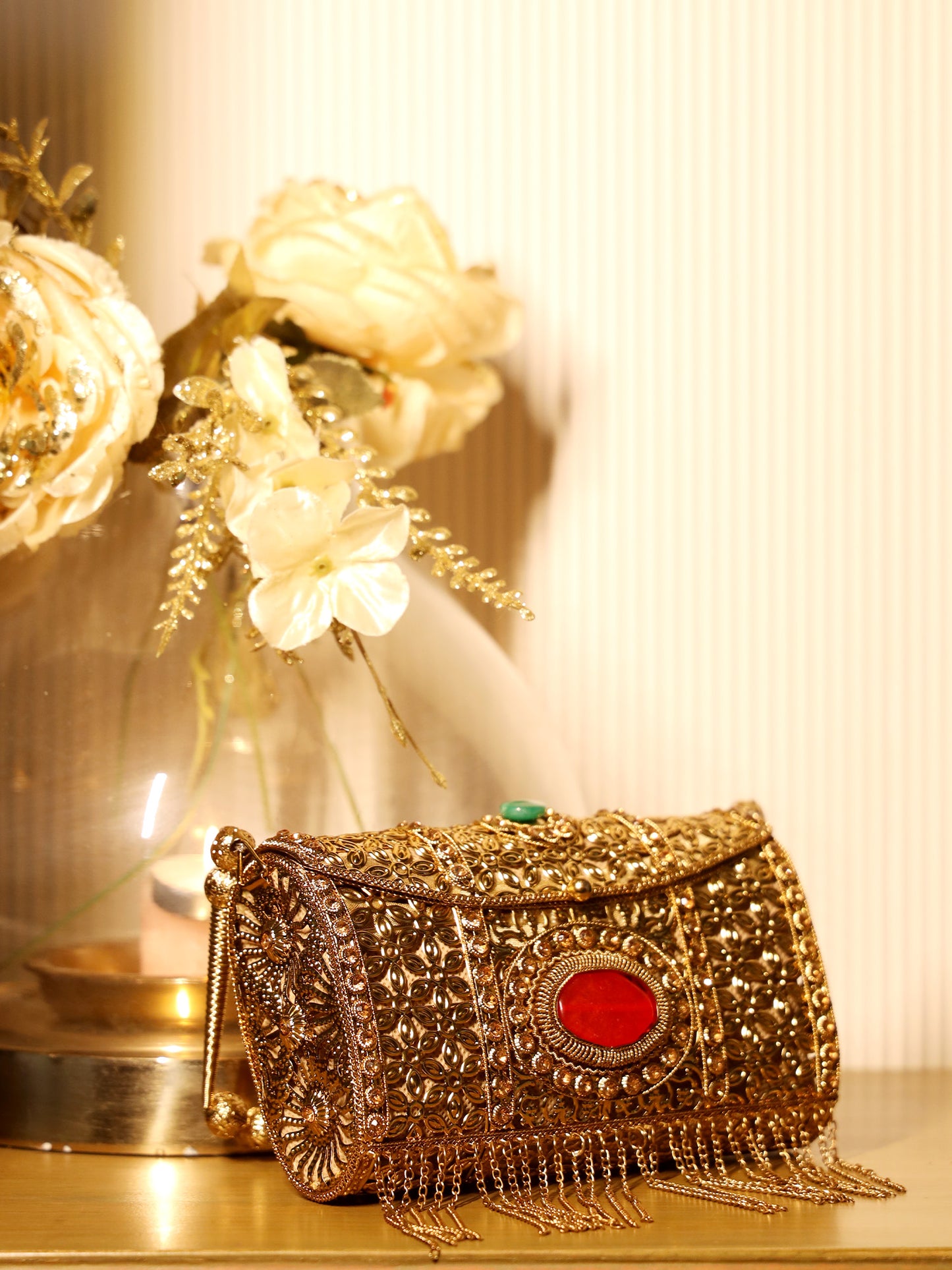 Isla Golden Evening Clutch