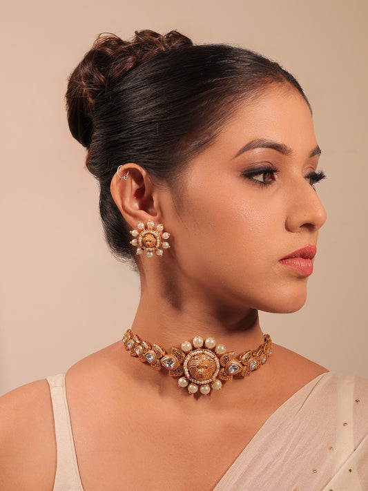 Swara White Pearl Boutique Choker Set