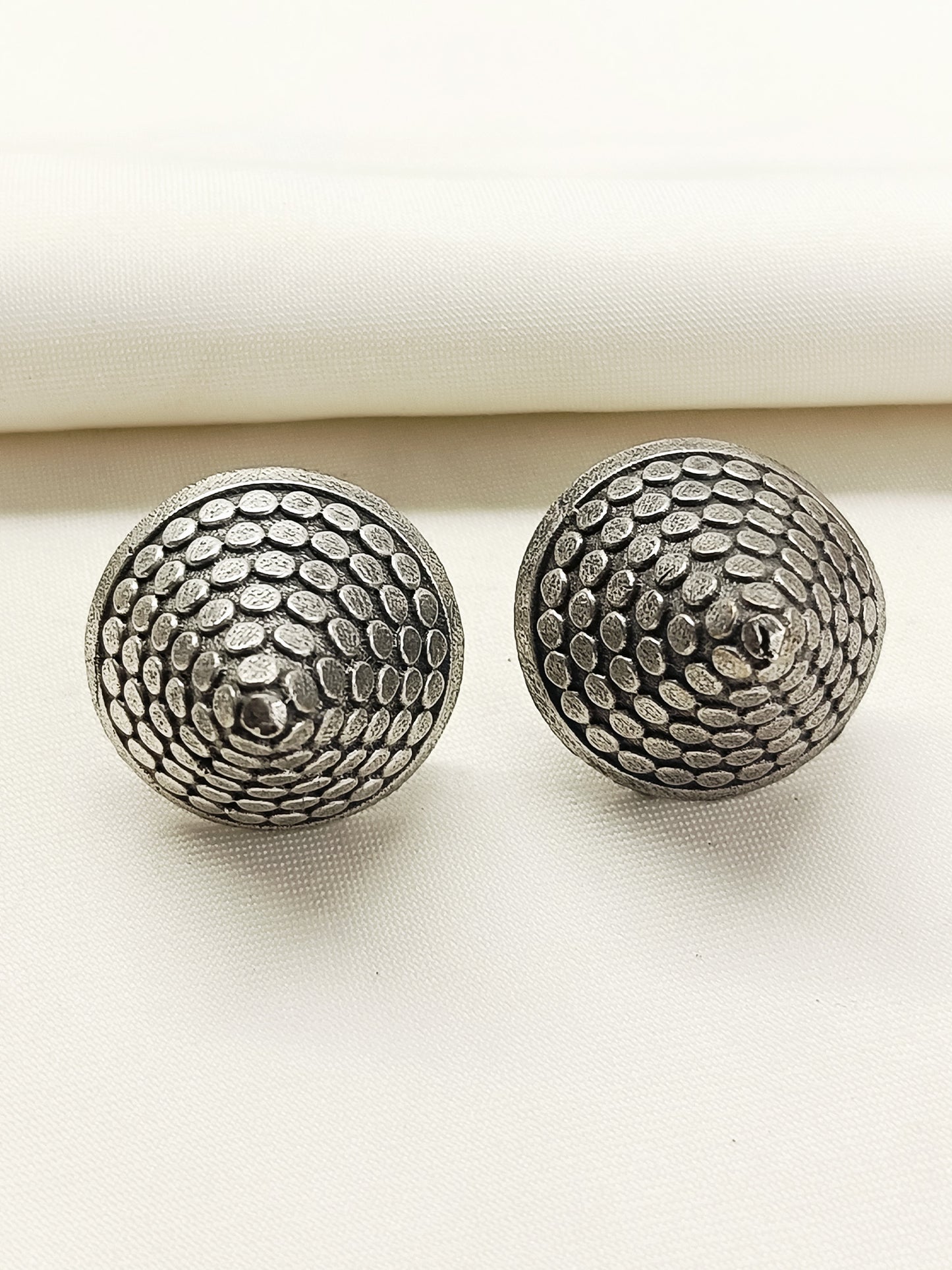Uthami Plain Oxidized Tops