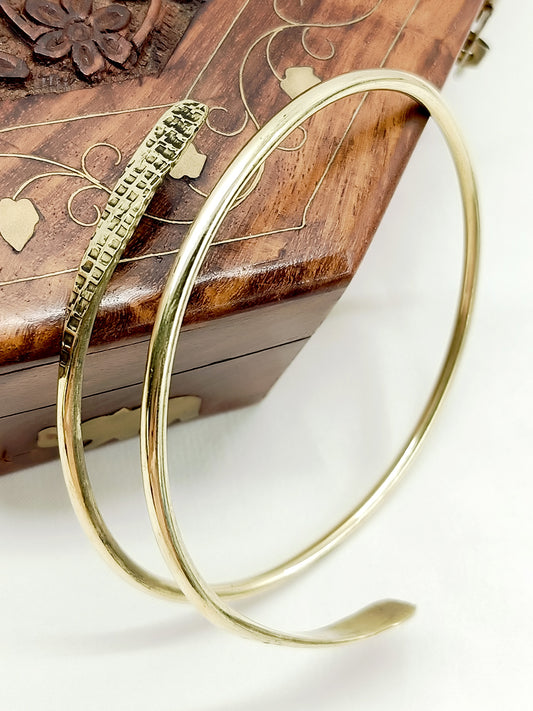 Hirsa Golden Oxidized Bajubandh