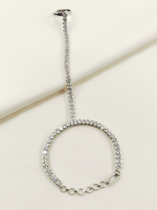 Warhi White American Diamond Hathphool