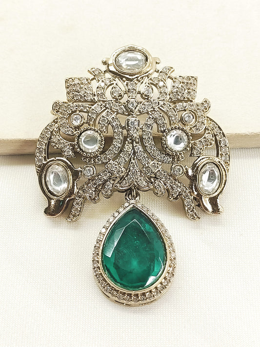 Rishant Green Men's Brooch