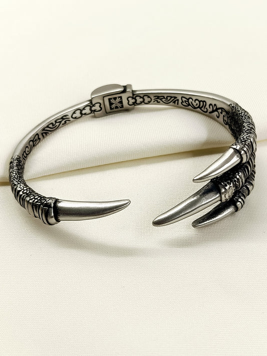 Shreyansh Dragon Claw Gun Metal Men's Bracelet