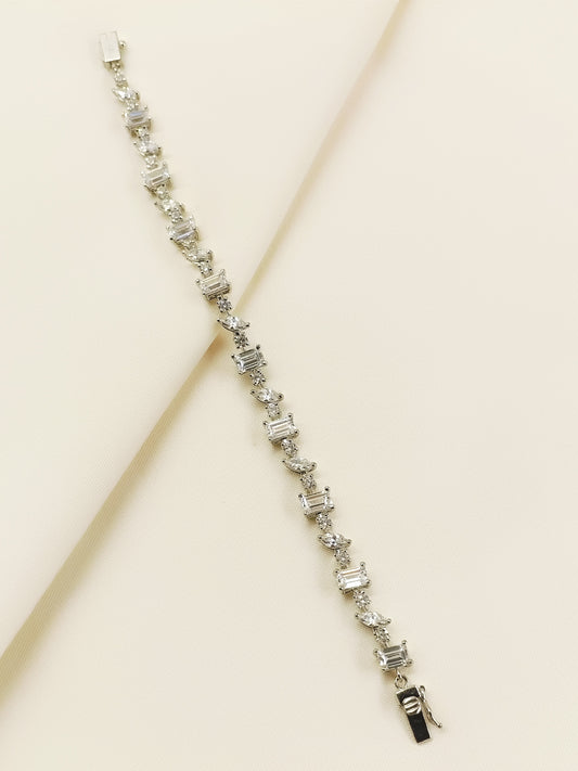 Ekaja White 92.5 Silver Swarovski Stone Bracelet