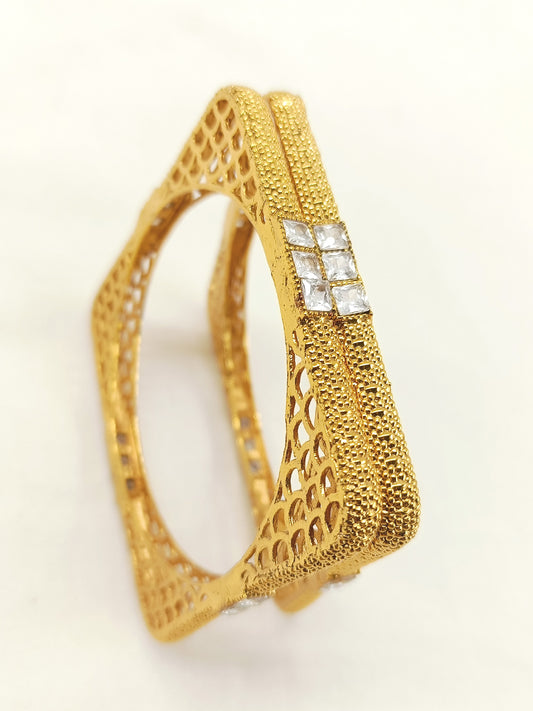 Amodini White Antique Bangles