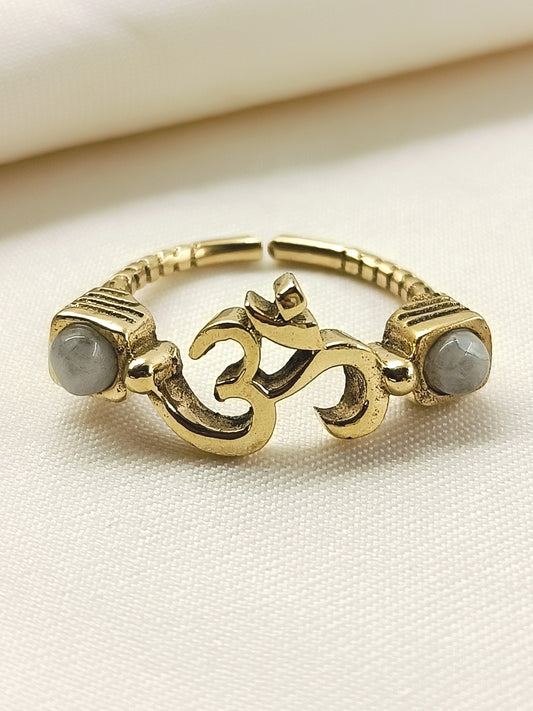 Harshaal White Men's Finger Ring