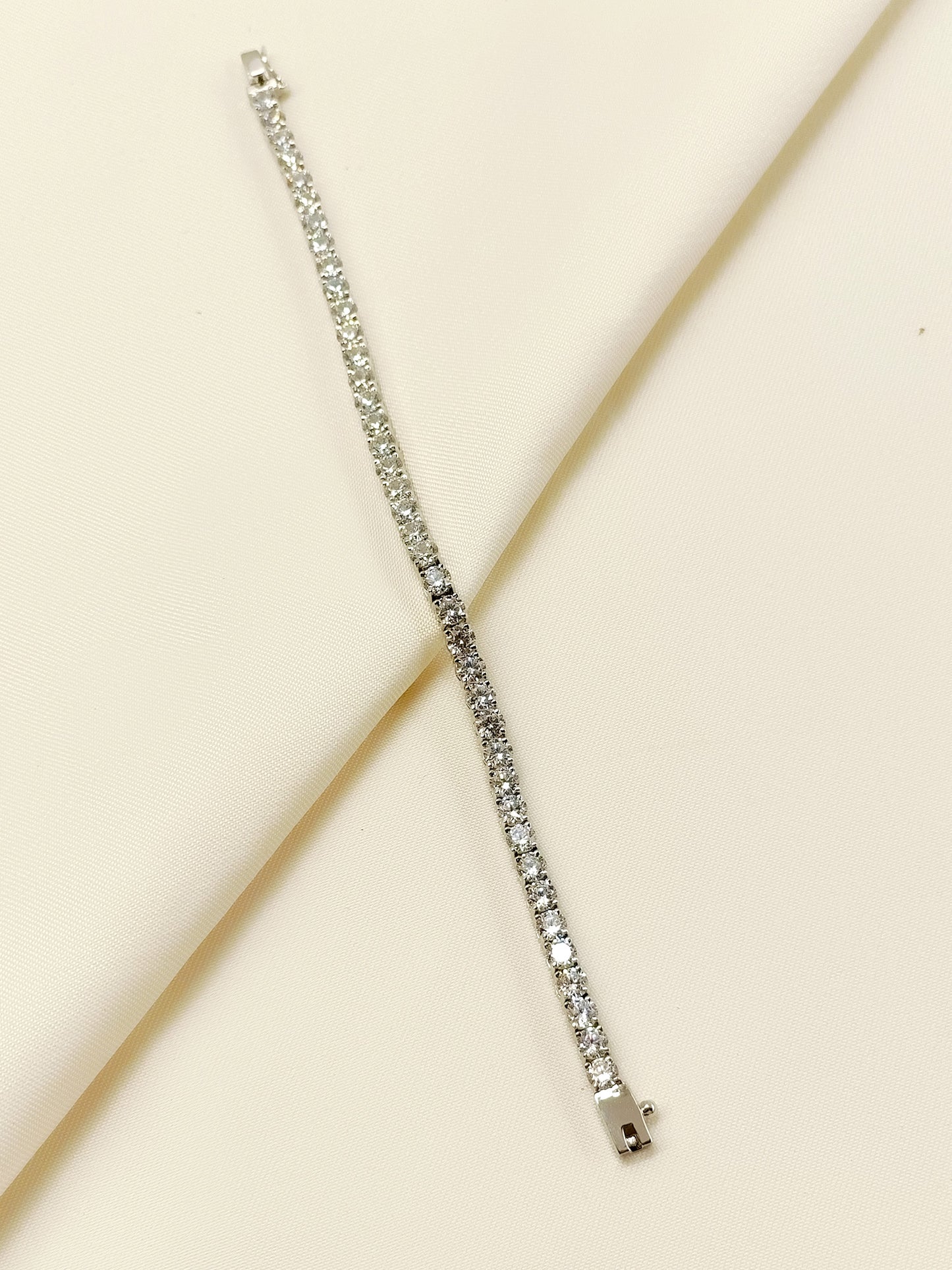 Aadhini 92.5 Silver Swarovski Stone Bracelet