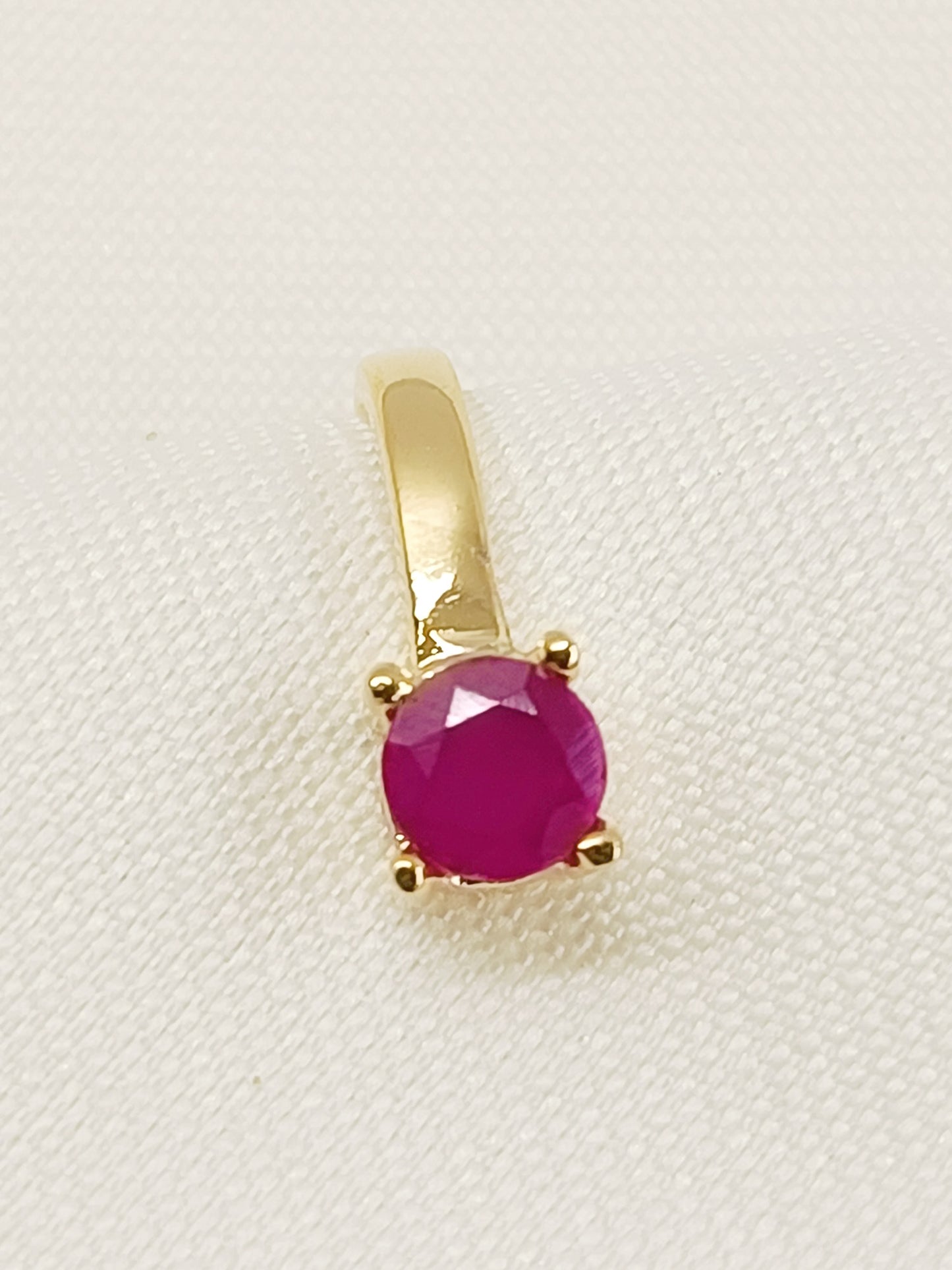Eliana Golden American Diamond Pressing Nath