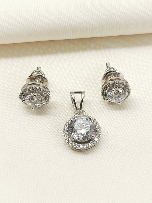 Shreyanvi 92.5 Silver Swarovski Stone Pendant Set