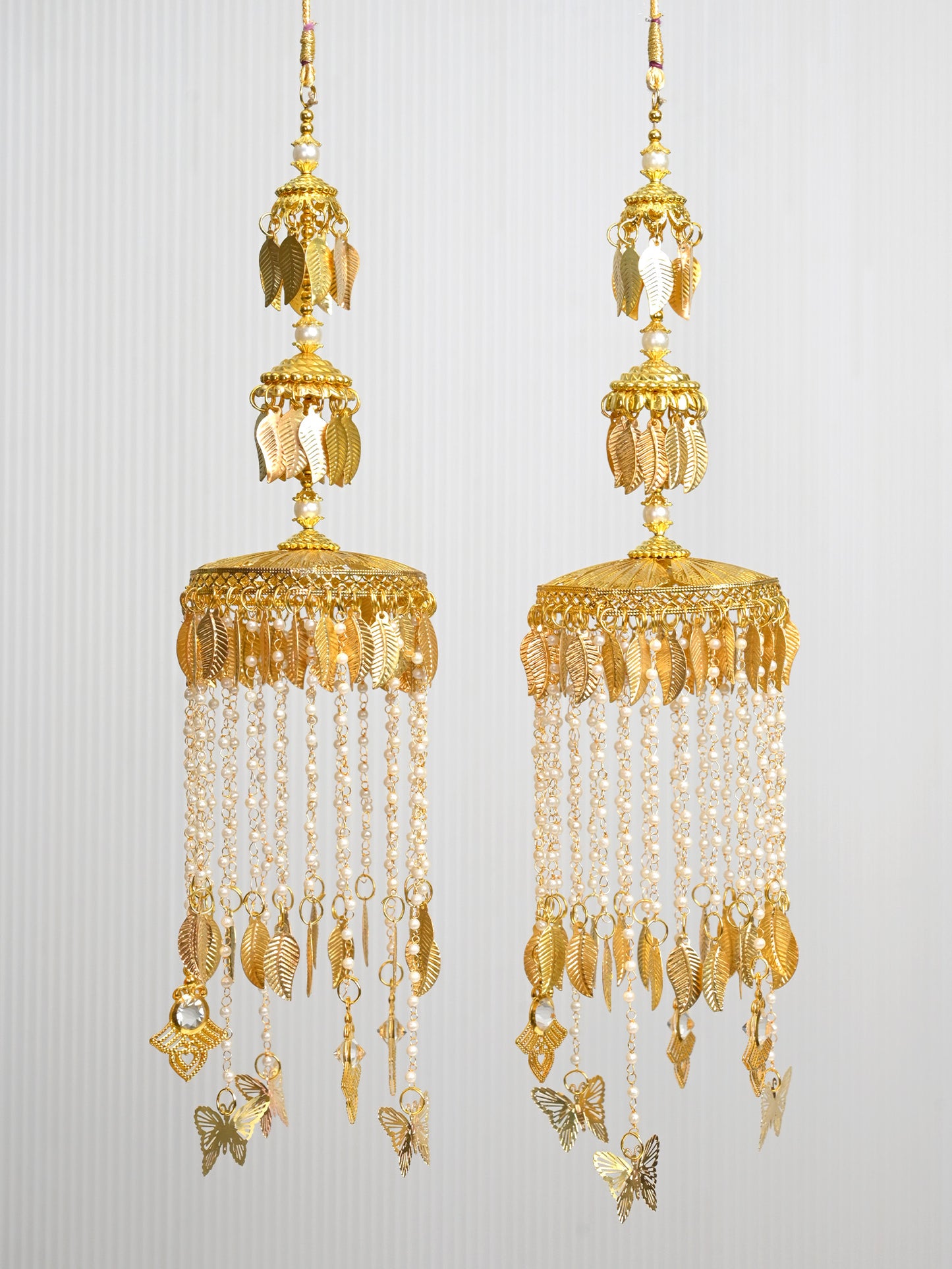 Harita White Pearl Hanging Kalire