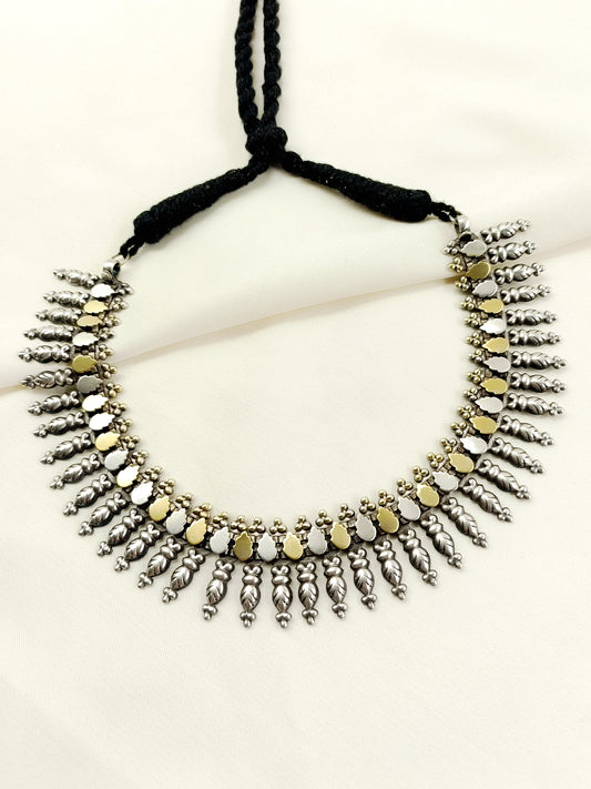 Moonlight Plain Oxidized Neckpiece