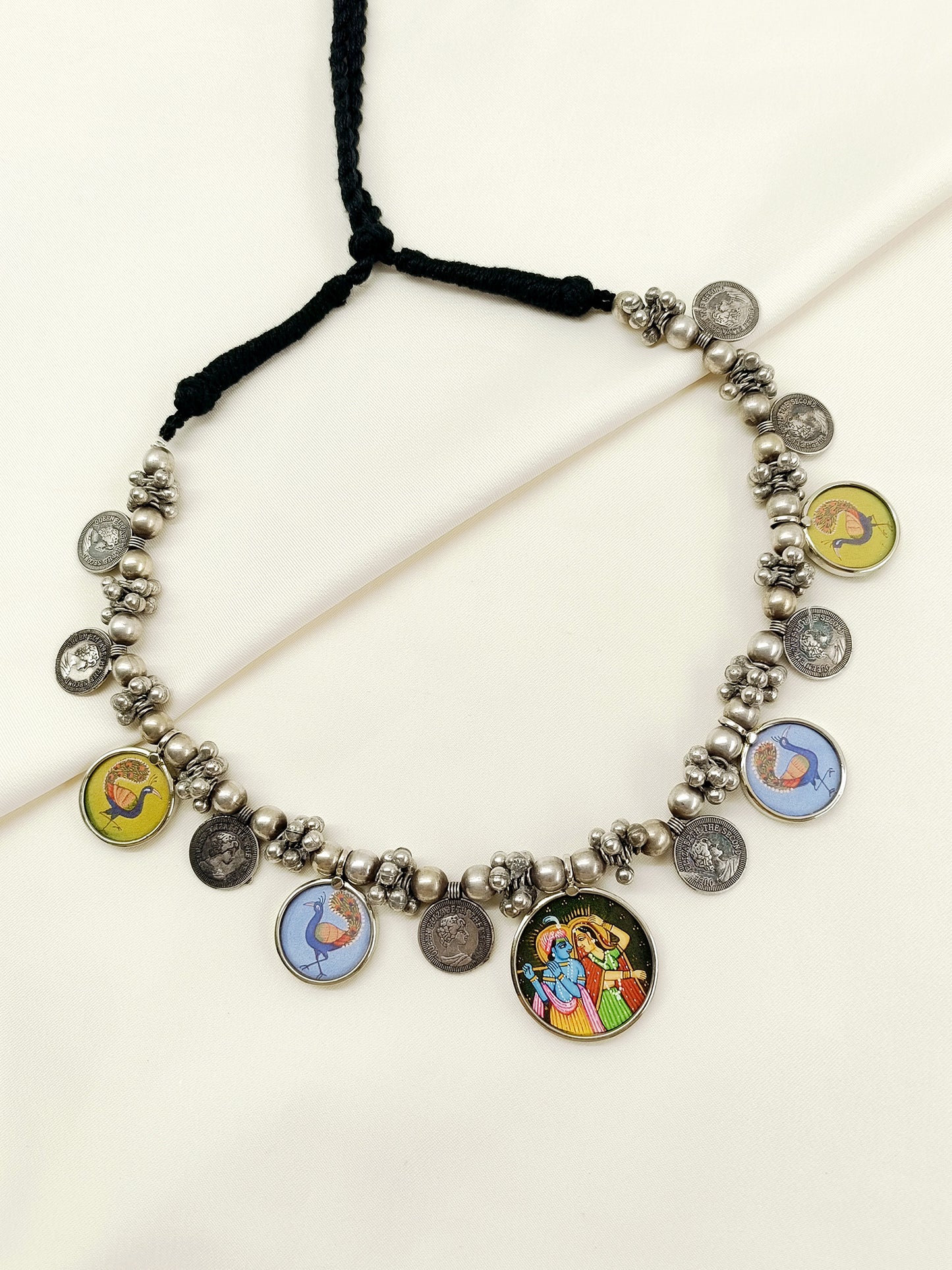 Hyma Multi Colour Oxidized Neckpiece