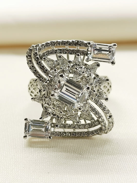 Gesa 92.5 Silver American Diamond Finger Ring