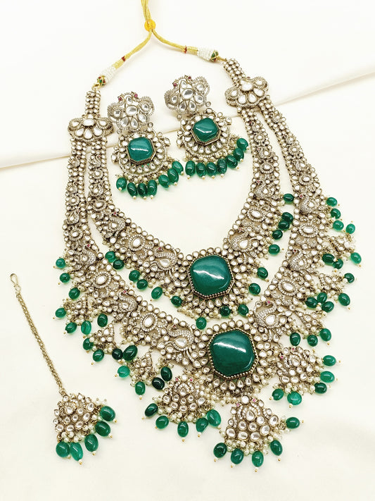 Loveina Green Victorian Bridal Set