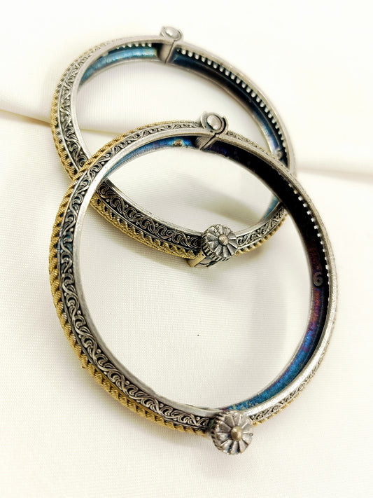 Firdousi Dual Tone Oxidized Bangles