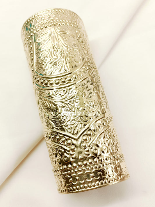 Helicoid Plain Oxidized Bracelet