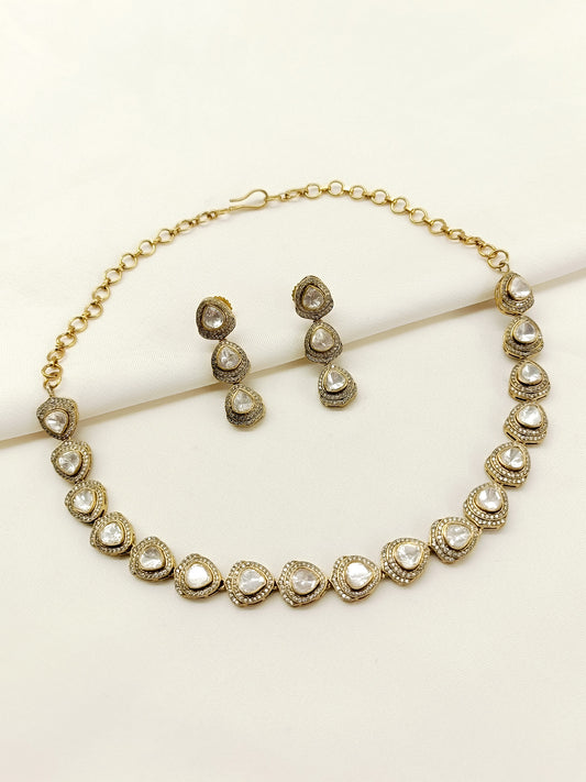 Riyanshi White Victorian Necklace Set