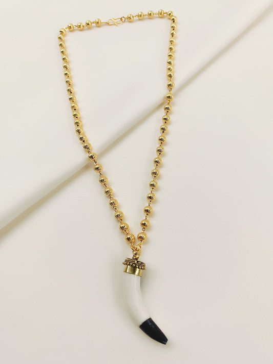 Ridhanshi White Bone Neckpiece