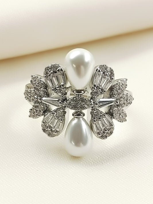 Anokhi Silver American Diamond Finger Ring