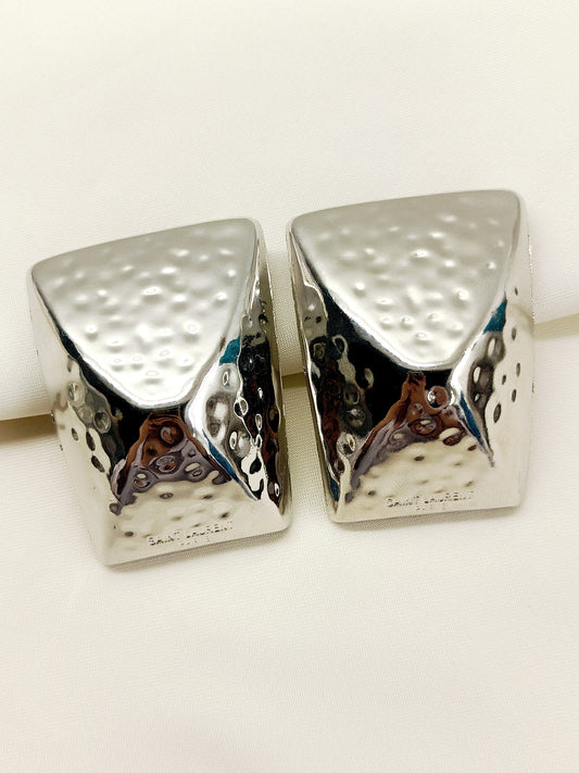 Dhanyasri Silver Western Earring