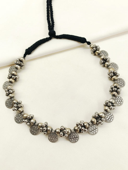 Tripti Plain Oxidized Neckpiece