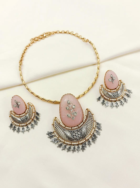 Bhavini Baby Pink Boutique Hasli Styled Necklace Set