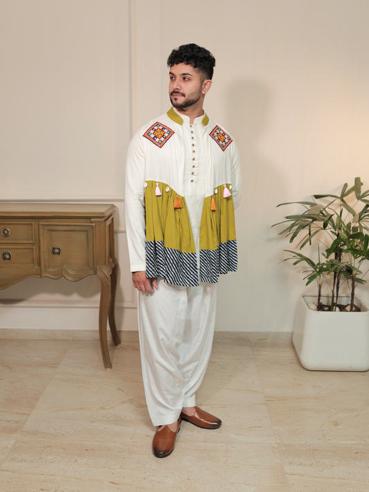 Ayansh Garba Green Kediya Jacket Set.