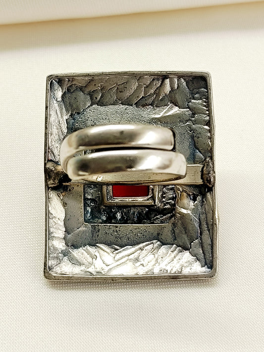 Iran Maroon Oxidized Finger Ring