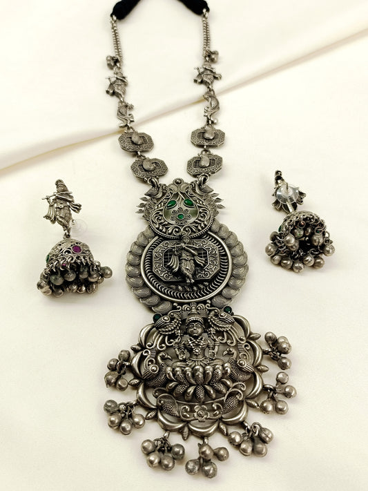 Tanvika Green Oxidized Necklace Set