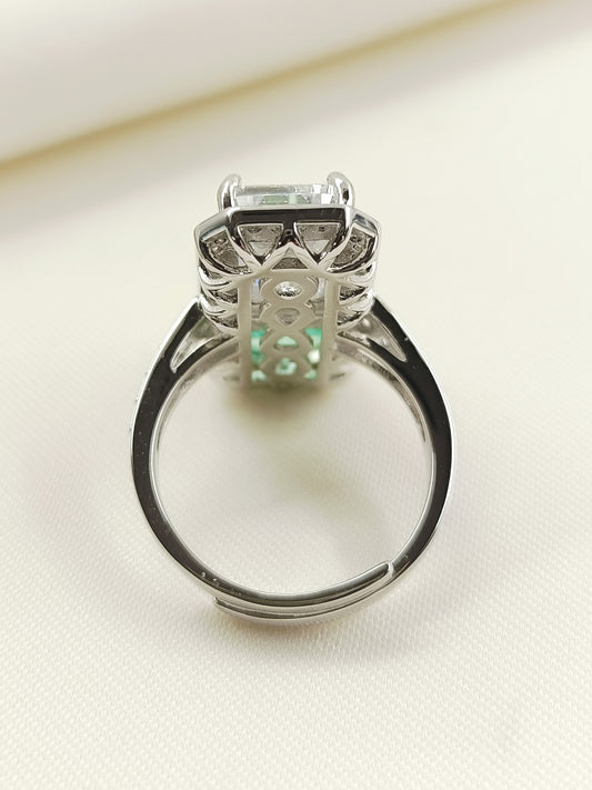 Soona Green American Diamond Finger Ring