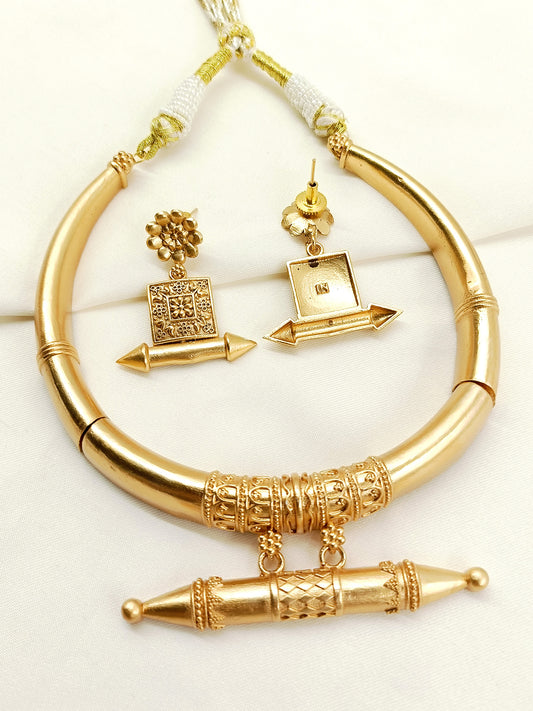 Azma Golden Oxidized Hasli Styled Choker Set