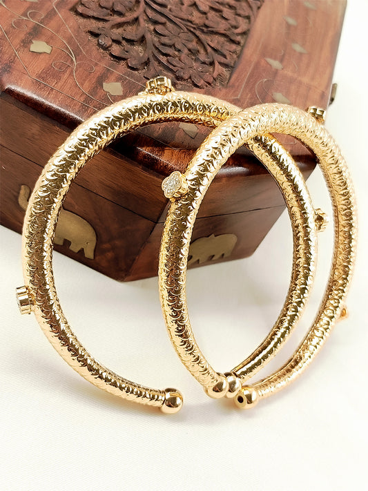 Raha Golden Hasli Styled Oxidized Anklet