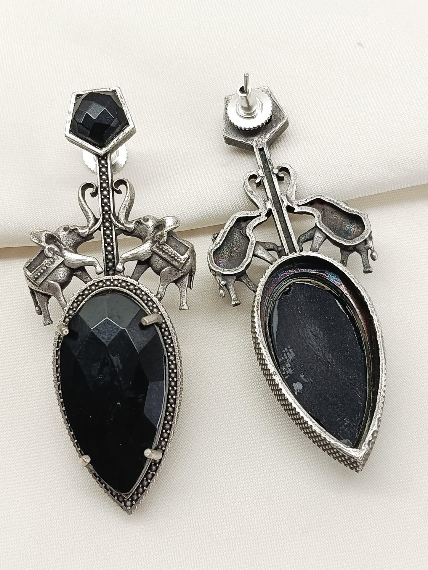 Wamil Black Oxidized Earring