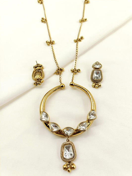 Zai Antique Gold Oxidized Hasli-Styled Pendant Set