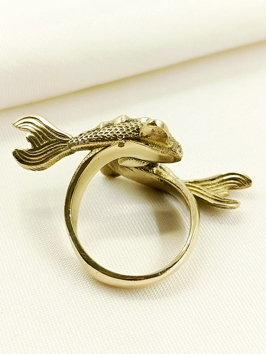 Vivanesh Golden Men's Finger Ring