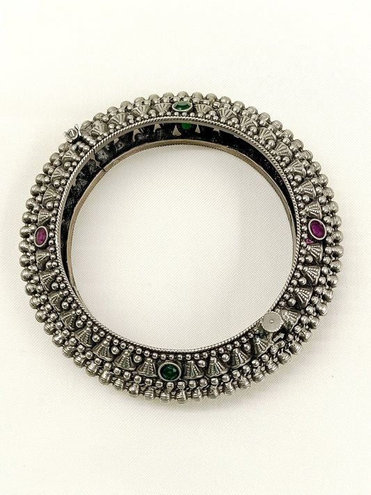 Adhya R&G Oxidized Kada