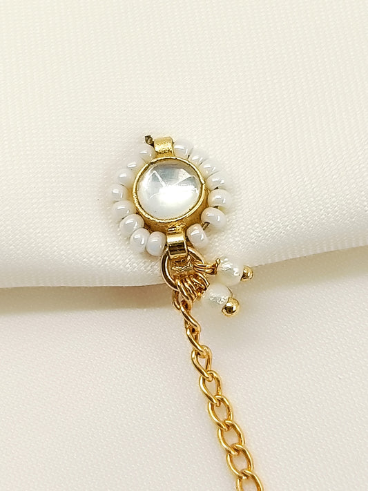 Ekisha White Kundan Nath With Chain