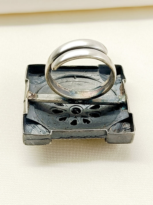 Vrinya Multi Colour Oxidized Finger Ring