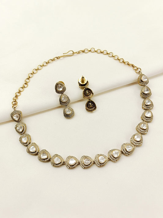 Riyanshi White Victorian Necklace Set