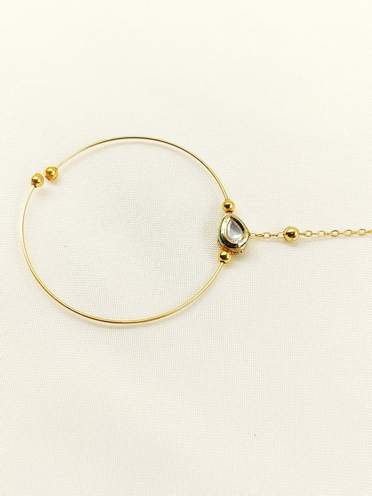 Hemika Golden Kundan Nath