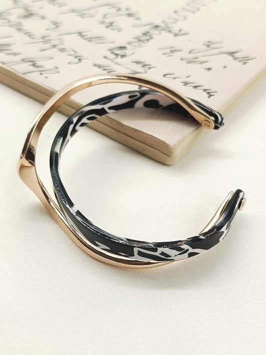 Girija Black Western Bracelet