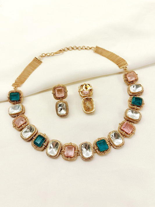 Abhikhya P&G Kundan Choker Set