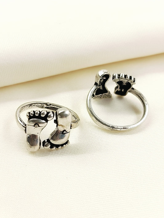 Lakshmi Silver Oxidized Lakshmi Feet Toe Ring Pair